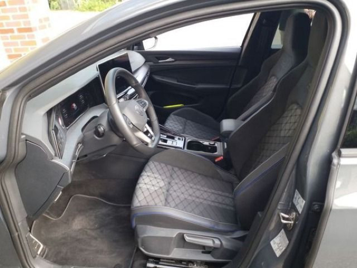 Thumb 3: Volkswagen Golf 2.0 TSI DSG 4M R-LINE NAVI KAMERA SITZHZG HuD