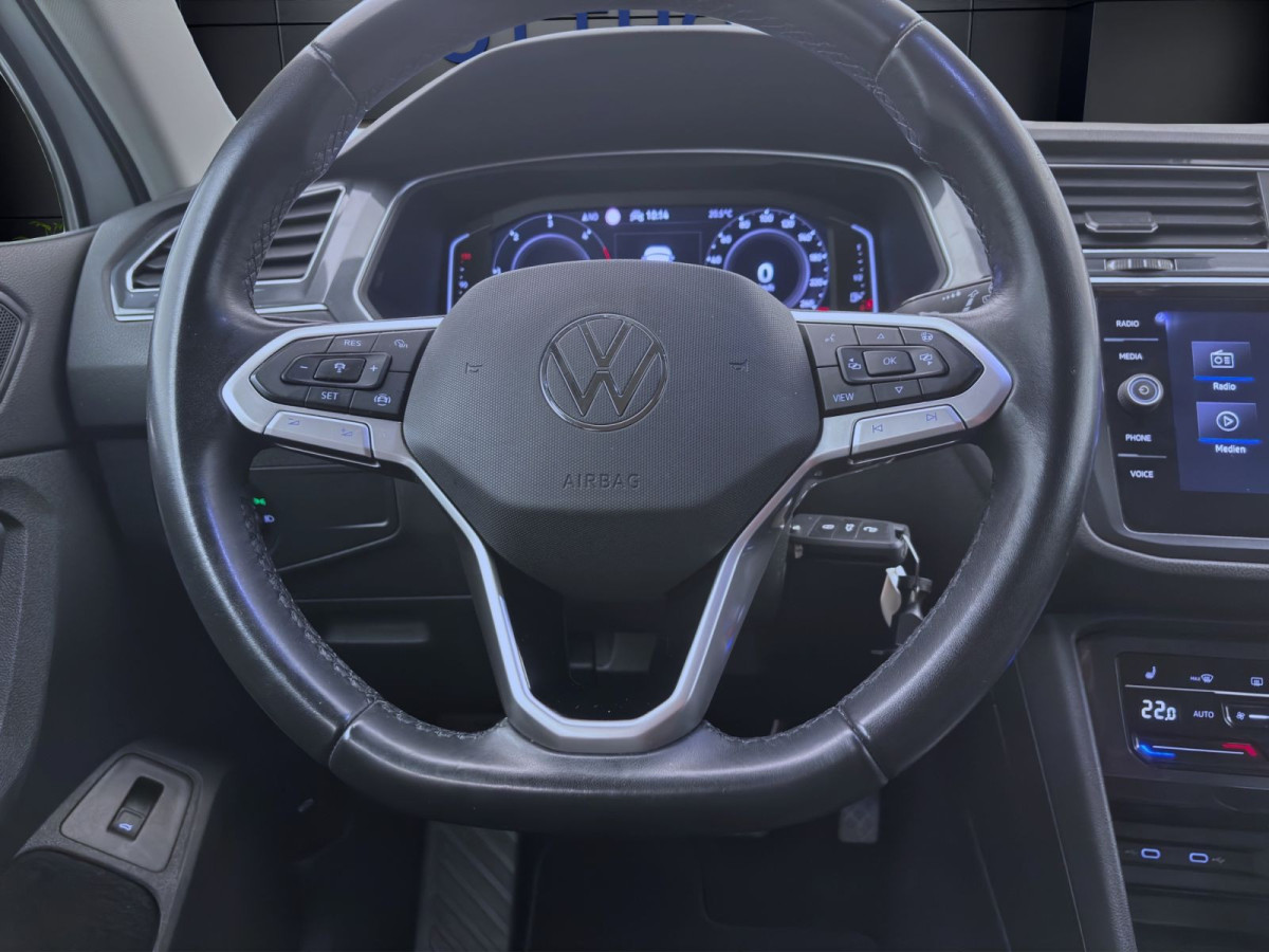 Thumb 12: Volkswagen Tiguan 2.0 TDI DSG LIFE NAVI KAMERA PDC LED