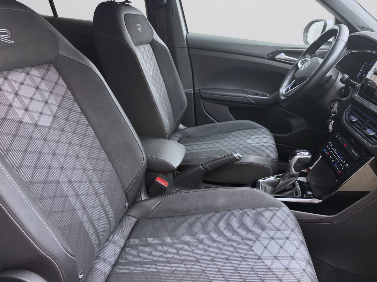 Thumb 16: Volkswagen T-Cross 1.0 TSI DSG R-LINE AHK KAMERA IQ.LIGHT PDC