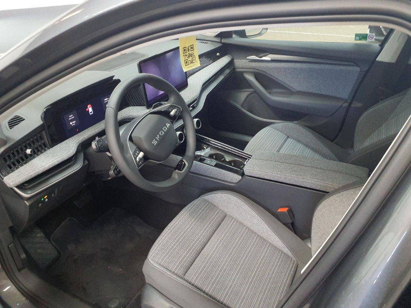 Bild 3: Škoda Superb Combi 2.0 TDI DSG SELECTION PANO AHK NAVI HuD