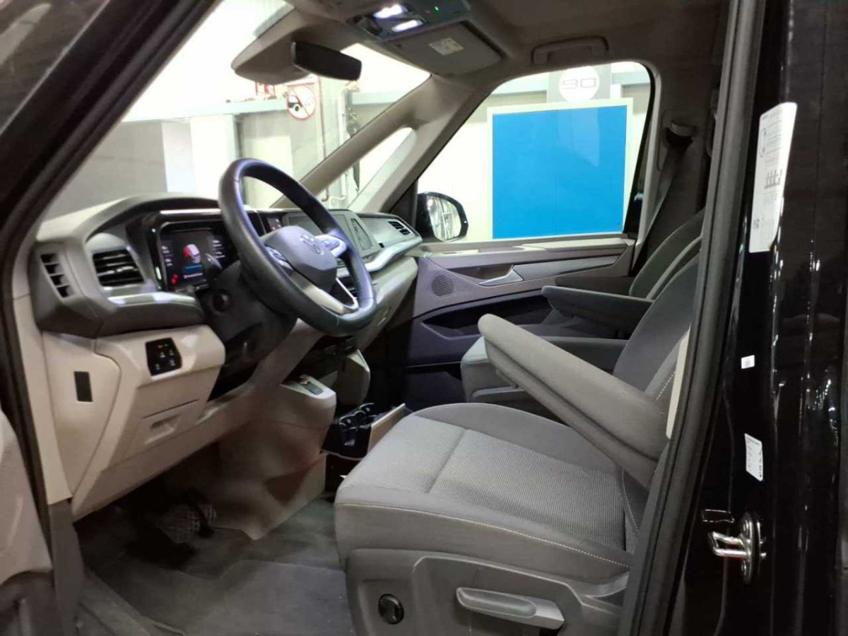 Thumb 3: Volkswagen T7 Multivan 1.5 eHybrid 4M LIFE LR NAVI KLIMA AHK ACC