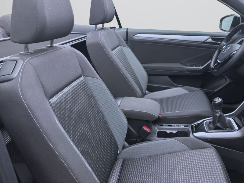 Bild 16: Volkswagen T-Roc Cabriolet 1.0 TSI ACTIVE STDHZG NAVI SITZHZG PDC