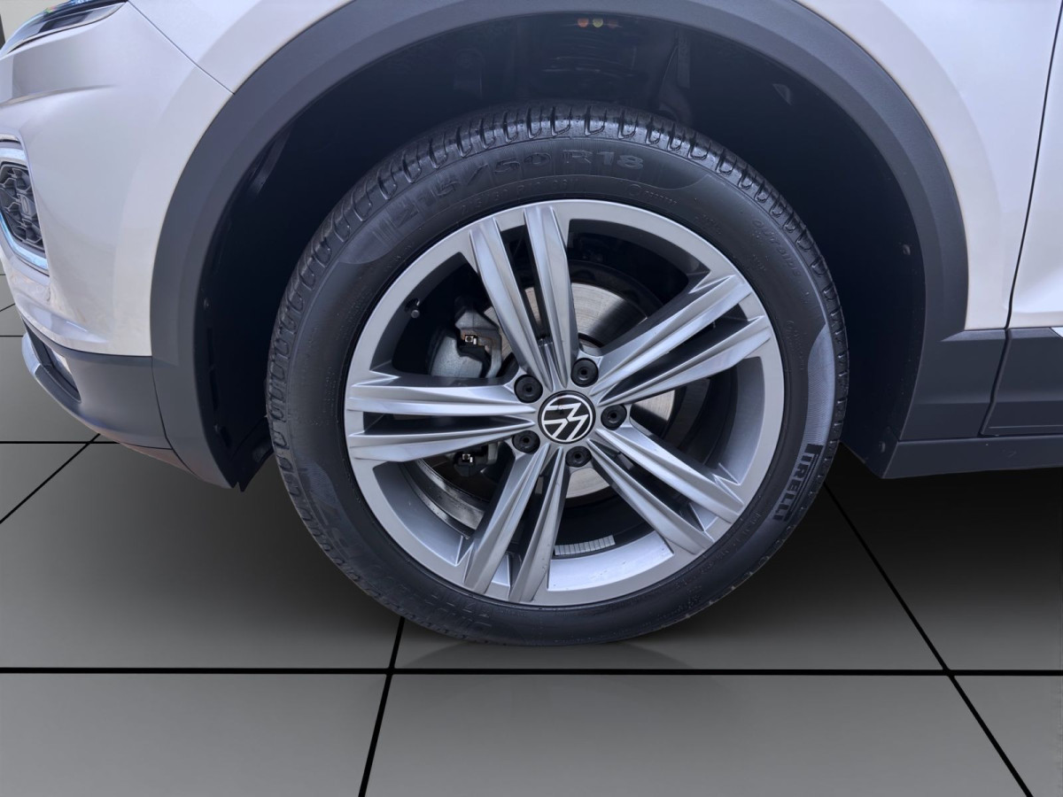 Thumb 8: Volkswagen T-Roc Cabriolet 1.0 TSI ACTIVE STDHZG NAVI SITZHZG PDC