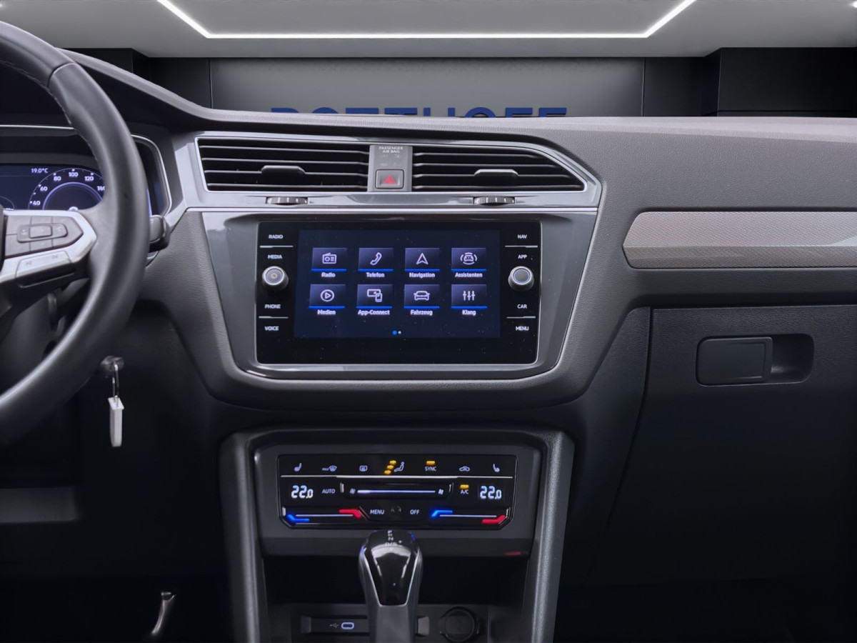 Thumb 14: Volkswagen Tiguan Allspace 1.5 TSI DSG LIFE AHK NAVI SITZHZG