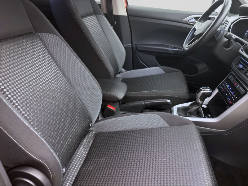 Bild 16: Volkswagen T-Cross 1.0 TSI DSG ACTIVE NAVI KAMERA SITZHZG KLIMA