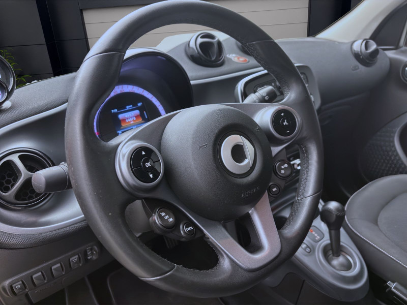 Bild 11: Smart forfour 1.0 SITZHZG KLIMA PDC