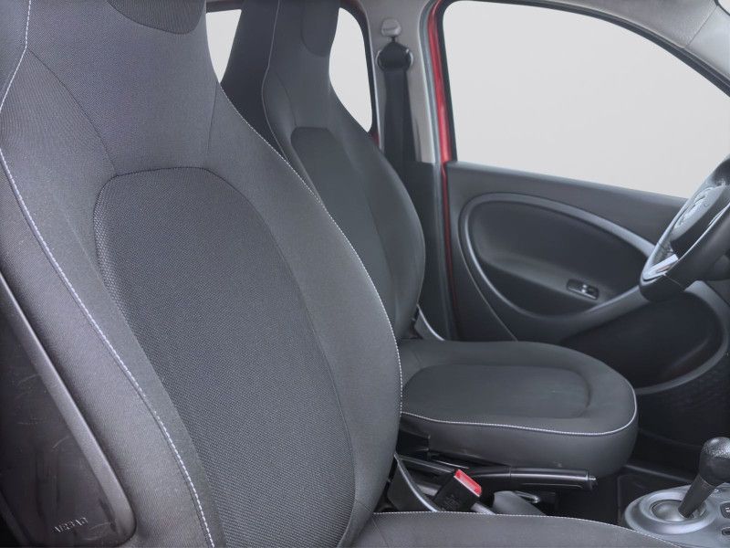 Bild 16: Smart forfour 1.0 SITZHZG KLIMA PDC