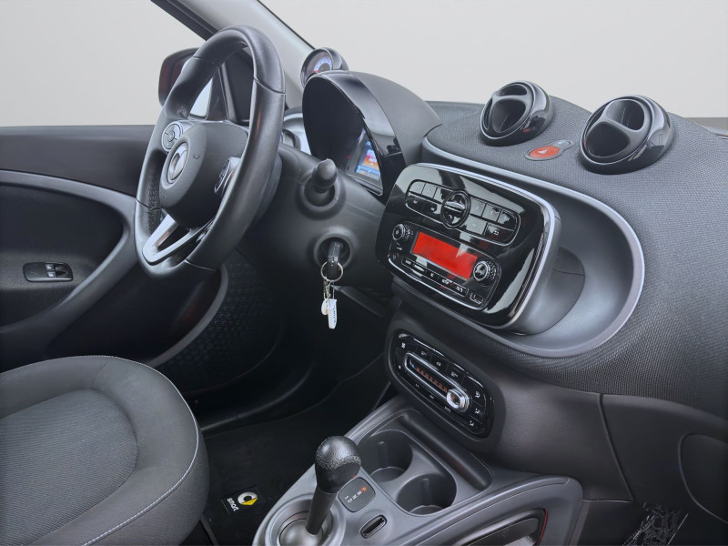 Bild 17: Smart forfour 1.0 SITZHZG KLIMA PDC
