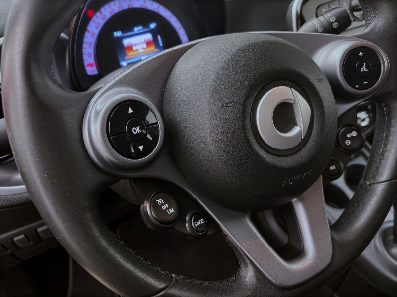 Bild 18: Smart forfour 1.0 SITZHZG KLIMA PDC