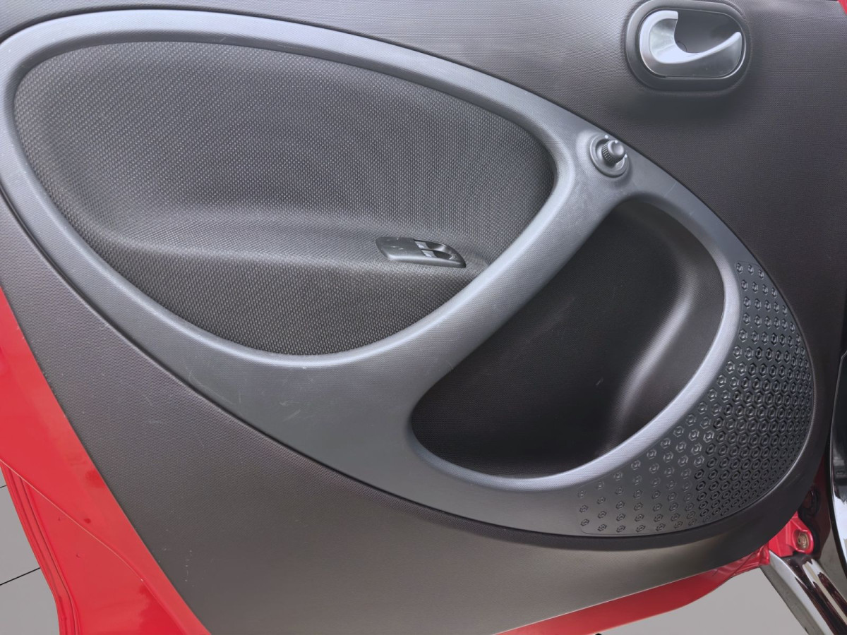 Thumb 10: Smart forfour 1.0 SITZHZG KLIMA PDC