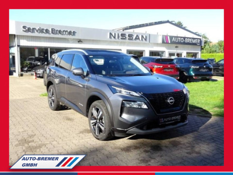 Automodell: X-Trail in der Farbe grau