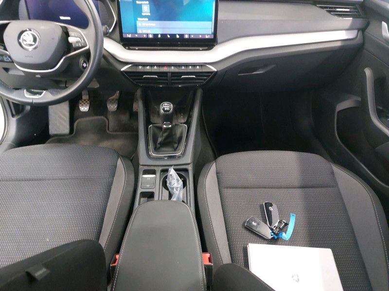 Bild 2: Škoda Octavia Combi 2.0 TDI LOFT NAVI AHK KLIMA PDC