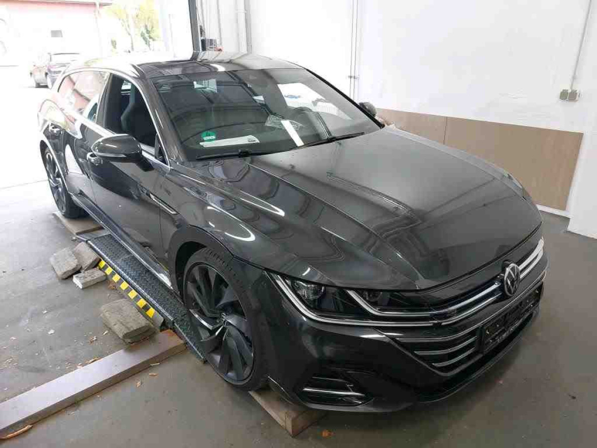 Thumb 2: Volkswagen Arteon Shooting Brake 2.0 TDI DSG R-LINE PANO NAVI STDHZG