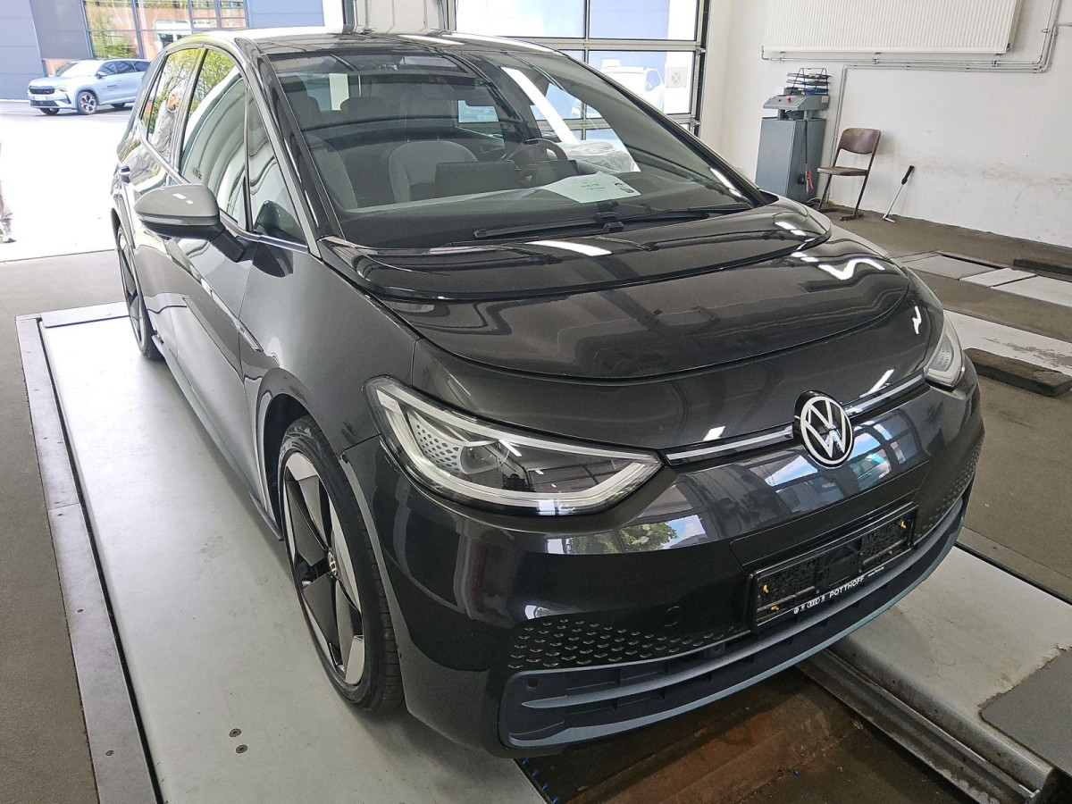 Thumb 2: Volkswagen ID.3 PRO PERFORMANCE 1ST MAX PANO NAVI KAMERA