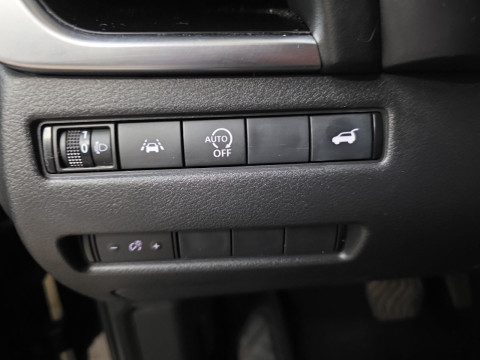 Ansicht 14 - Gebrauchtwagen Fahrzeug, Modell Qashqai der Marke Nissan von Verkäufer Autohaus Wegener Berlin GmbH - Filiale Spandau