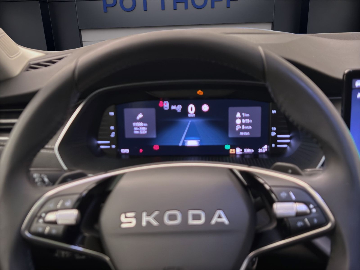 Thumb 12: Škoda Octavia Combi 2.0 TDI DSG TOUR STDHZG PANO 360° HuD