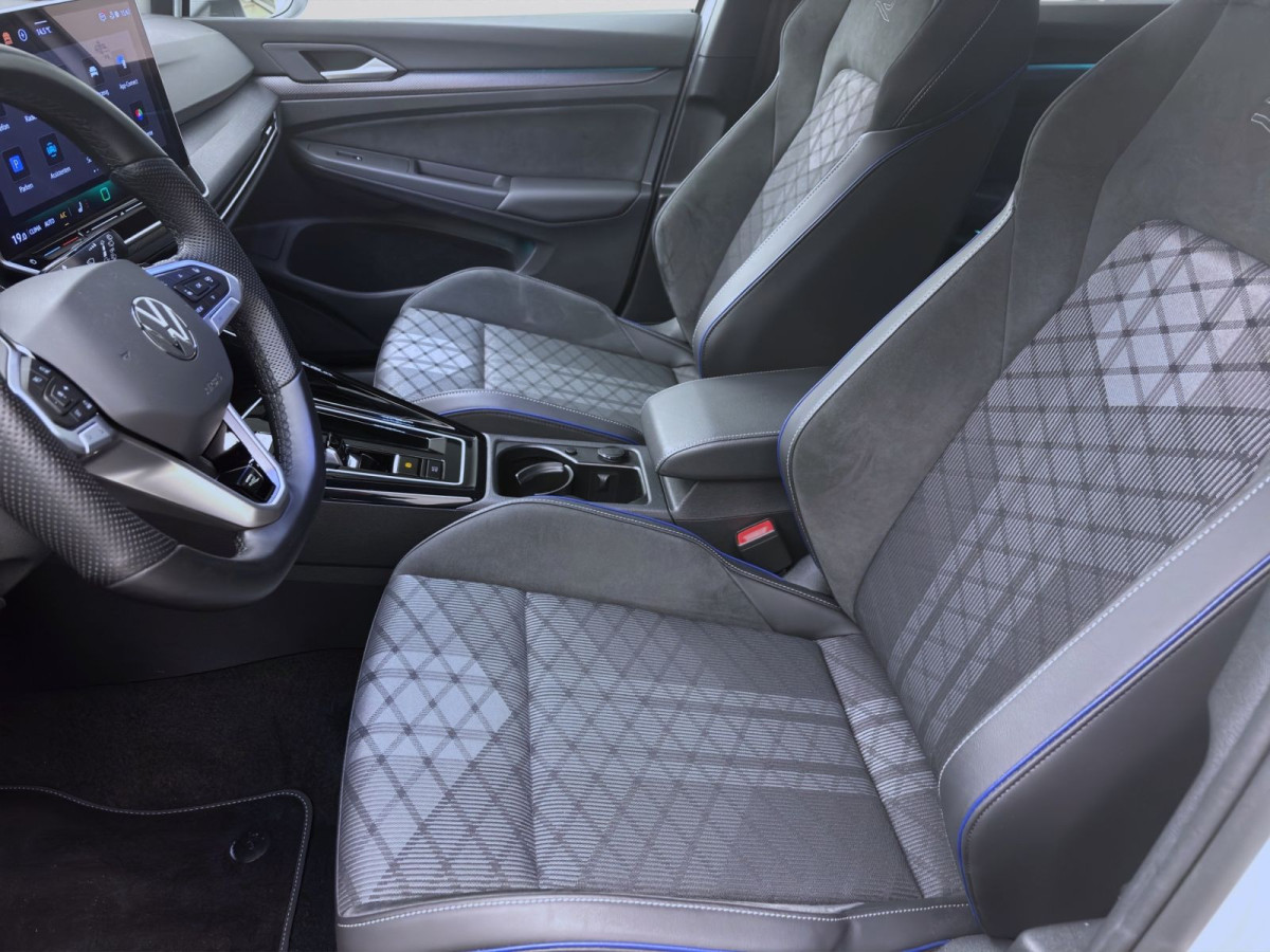 Thumb 9: Volkswagen Golf Variant 2.0 TDI DSG R-LINE AHK KAMERA NAVI LED