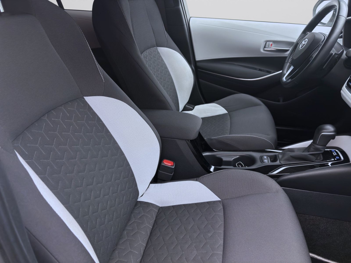 Thumb 16: Toyota Corolla Touring Sports 2.0 hybrid BUSINESS EDITION KLIMA SITZHZG NAVI