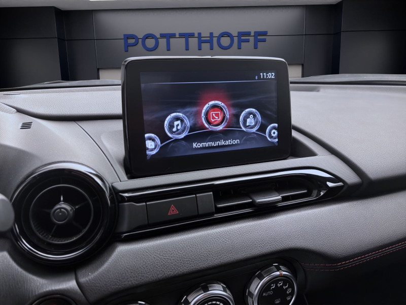 Bild 13: Mazda MX-5 SIGNATURE NAVI KAMERA SITZHZG KLIMA PDC