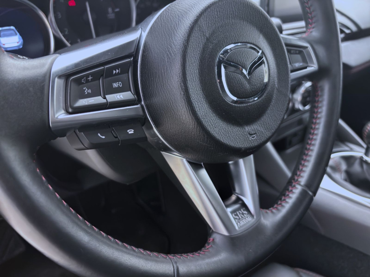 Thumb 19: Mazda MX-5 SIGNATURE NAVI KAMERA SITZHZG KLIMA PDC
