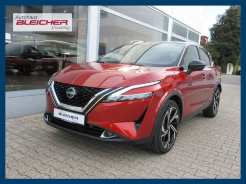 Automodell: Qashqai in der Farbe rot