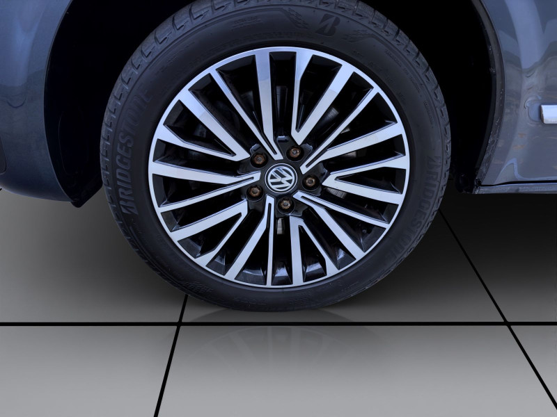 Bild 7: Volkswagen T6.1 Multivan 2.0 TDI DSG 4M GENERATION SIX STDHZG KAMERA PDC