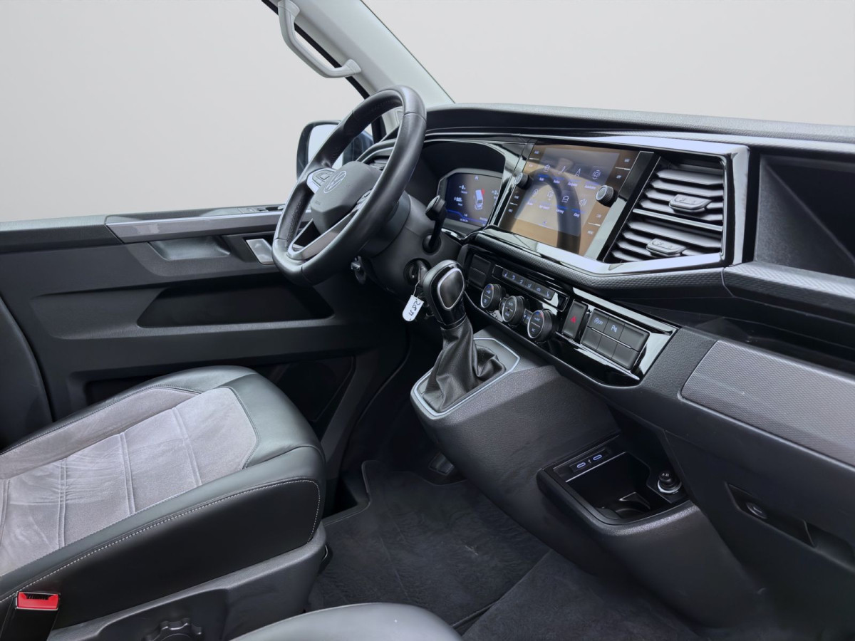 Thumb 16: Volkswagen T6.1 Multivan 2.0 TDI DSG 4M GENERATION SIX STDHZG KAMERA PDC