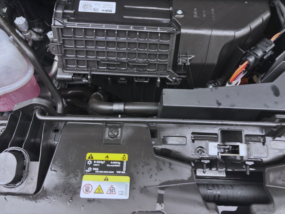 Thumb 17: Volkswagen ID.3 PRO MOVE NAVI KAMERA SITZHZG PDC LED