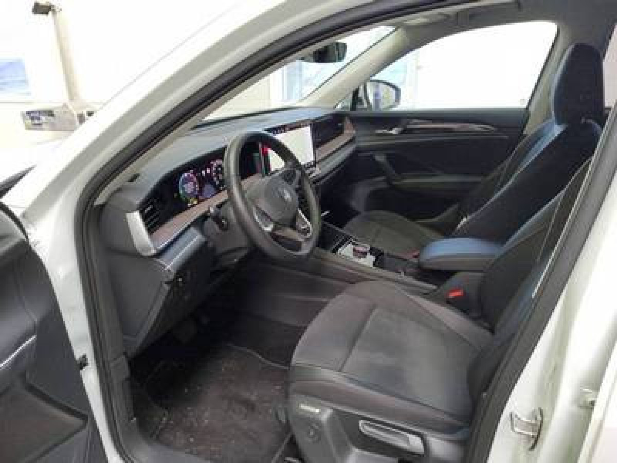 Thumb 3: Volkswagen Tayron 1.5 TSI eHybrid DSG ELEGANCE NAVI KAMERA SITZHZG