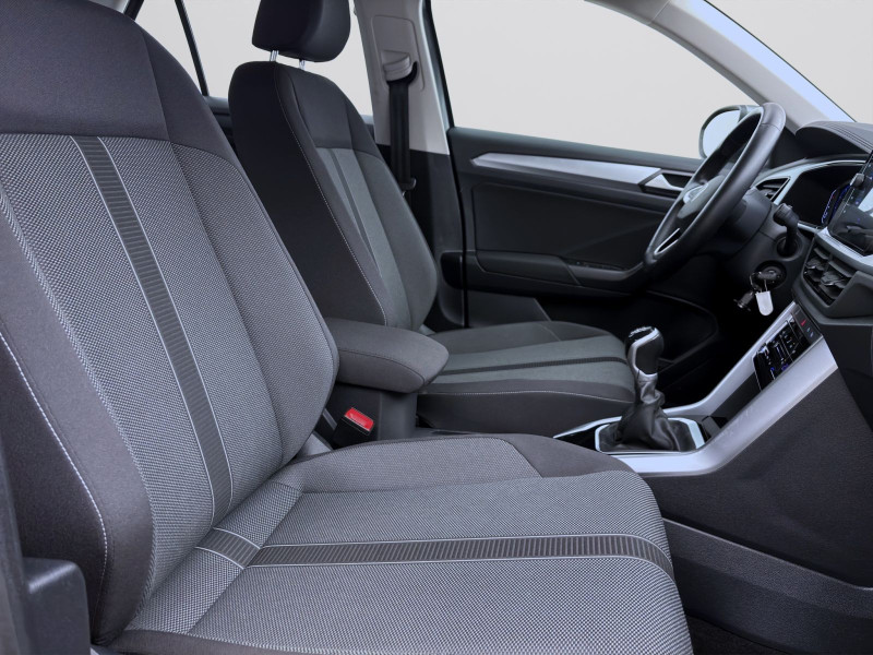 Bild 16: Volkswagen T-Roc 1.0 TSI LIFE AHK PDC KLIMA LED