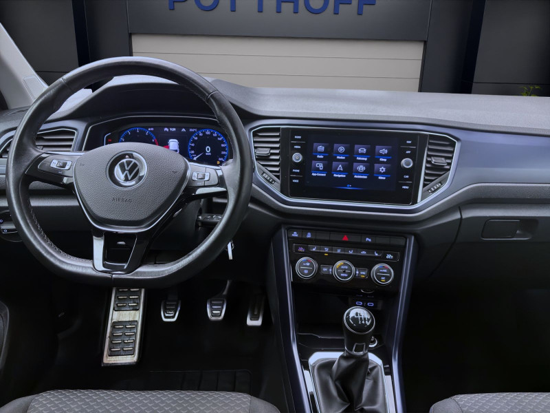 Bild 13: Volkswagen T-Roc 1.5 TSI UNITED NAVI PDC SITZHZG KLIMA