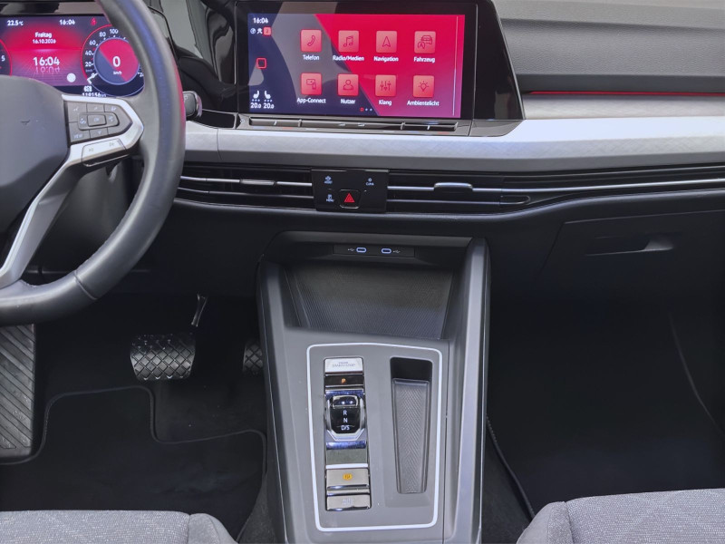 Bild 14: Volkswagen Golf Variant 2.0 TDI DSG LIFE STDHZG PANO NAVI KAMERA