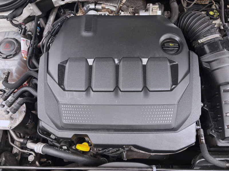 Bild 18: Volkswagen Golf Variant 2.0 TDI DSG LIFE STDHZG PANO NAVI KAMERA