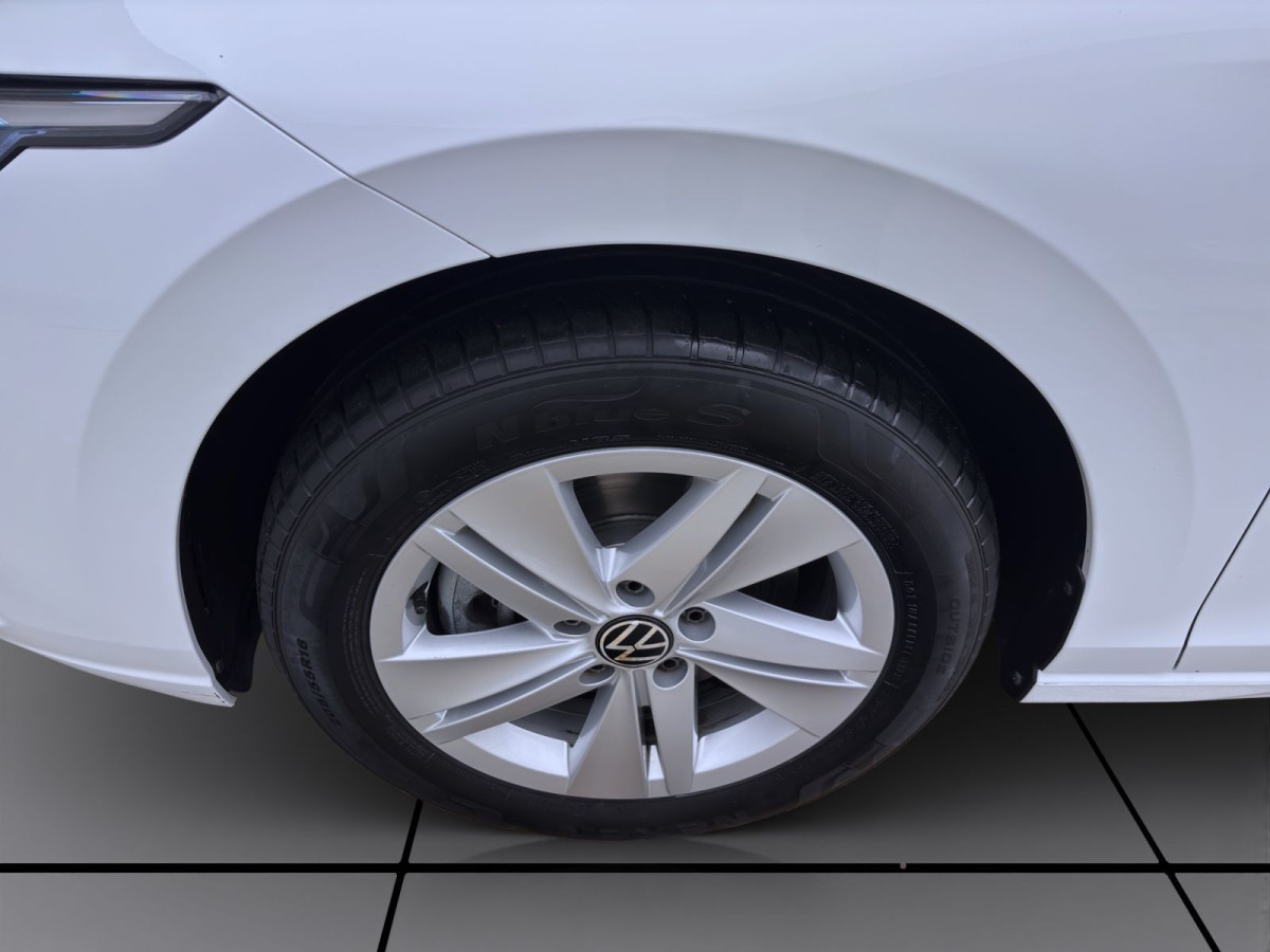 Thumb 8: Volkswagen Golf Variant 2.0 TDI DSG LIFE STDHZG PANO NAVI KAMERA