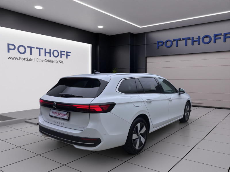 Bild 5: Volkswagen Passat Variant 1.5 eTSI DSG BUSINESS AHK NAVI KAMERA