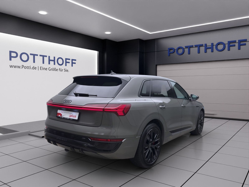 Bild 5: Audi Q8 55 e-tron Q S LINE PANO AHK B&O NAVI+