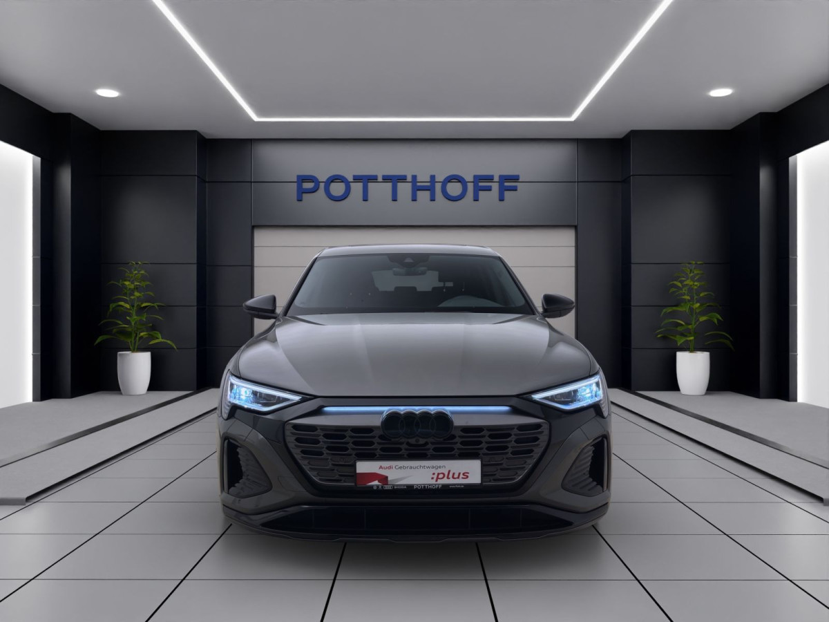 Thumb 7: Audi Q8 55 e-tron Q S LINE PANO AHK B&O NAVI+