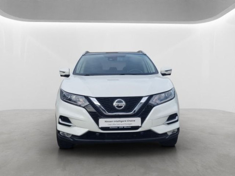 Automodell: Qashqai in der Farbe weiß