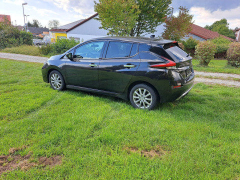 Ansicht 2 - Gebrauchtwagen Fahrzeug, Modell Leaf der Marke Nissan von Verkäufer Autohaus Roland Stern - Zweigniederlassung der Autohaus MKM Huber GmbH