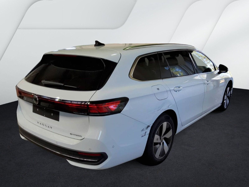 Bild 2: Volkswagen Passat Variant 1.5 TSI eHybrid DSG BUSINESS NAHK NAVI KAMERA