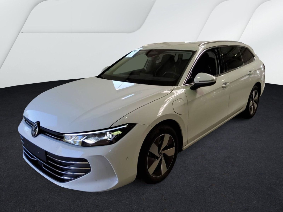 Thumb 1: Volkswagen Passat Variant 1.5 TSI eHybrid DSG BUSINESS NAHK NAVI KAMERA