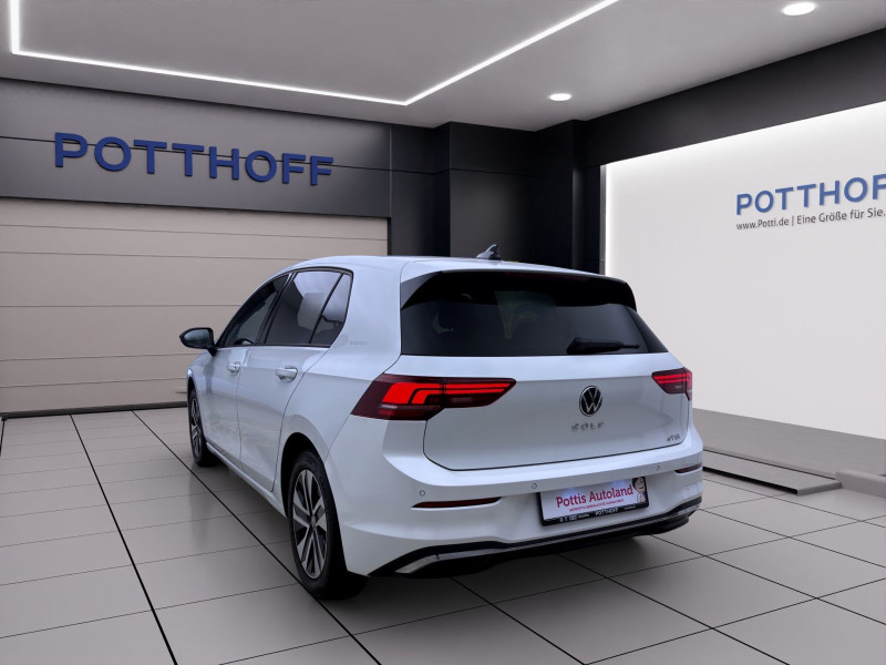Bild 2: Volkswagen Golf 1.5 eTSI DSG ENERGY AHK KAMERA NAVI PDC