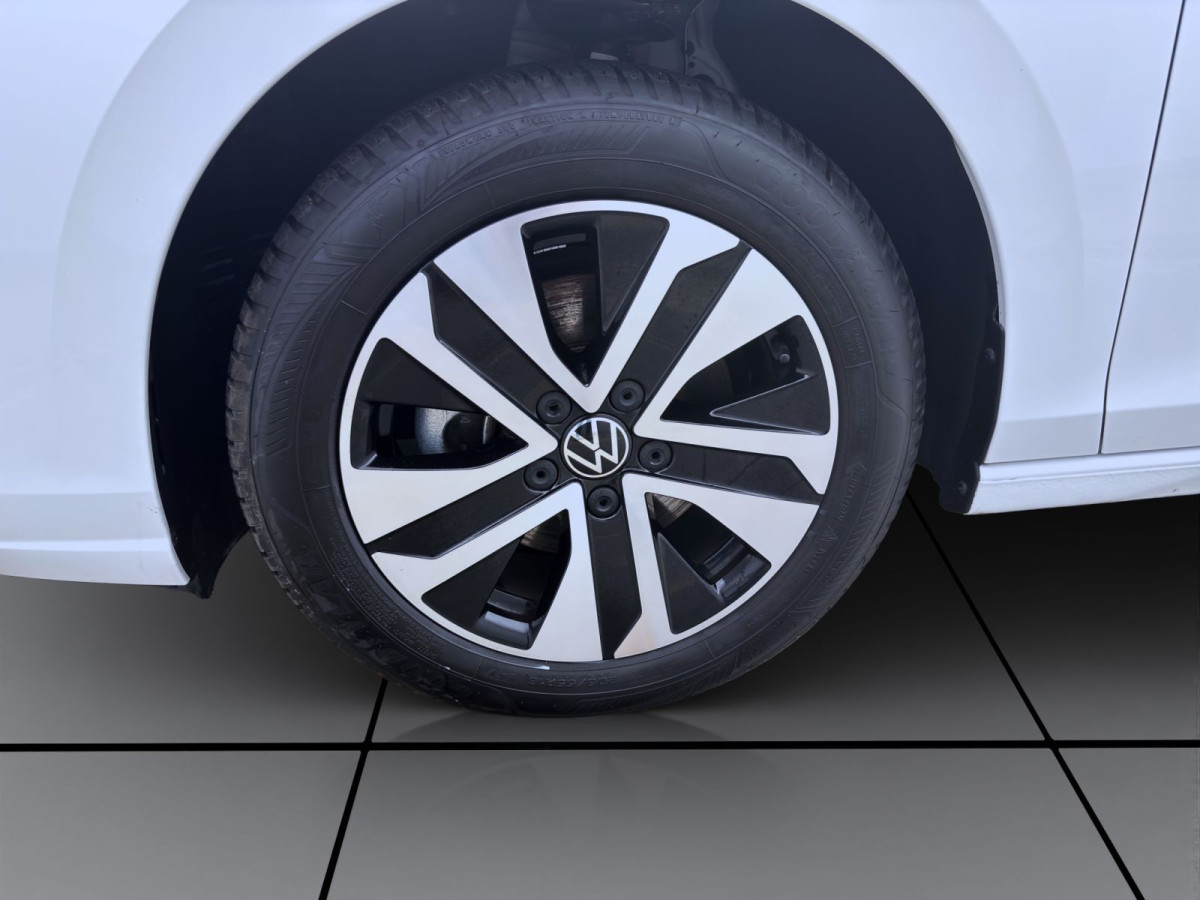 Thumb 8: Volkswagen Golf 1.5 eTSI DSG ENERGY AHK KAMERA NAVI PDC