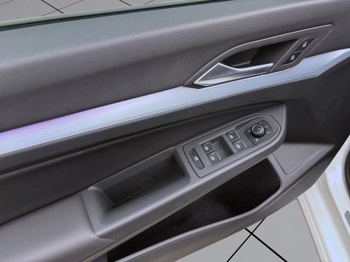 Thumb 10: Volkswagen Golf 1.5 eTSI DSG ENERGY AHK KAMERA NAVI PDC