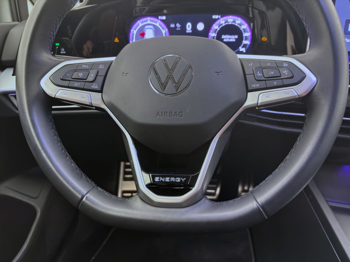 Thumb 12: Volkswagen Golf 1.5 eTSI DSG ENERGY AHK KAMERA NAVI PDC