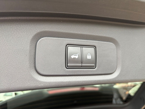 Ansicht 13 - Gebrauchtwagen Fahrzeug, Modell Qashqai der Marke Nissan von Verkäufer Autohaus Wegener Berlin GmbH - Filiale Wittenau