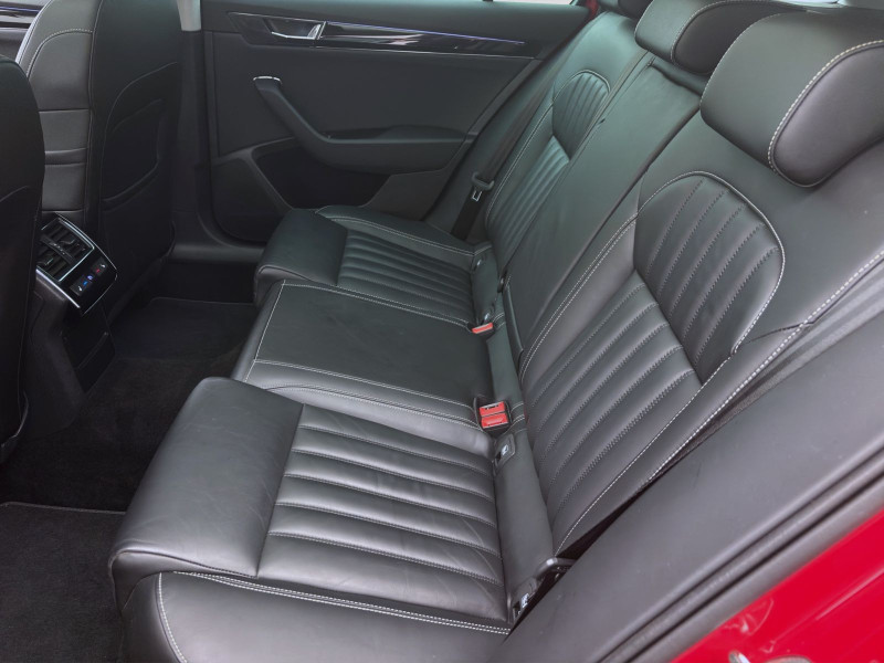 Bild 15: Škoda Superb Combi 2.0 TSI DSG L&K PANO AHK NAVI CANTON