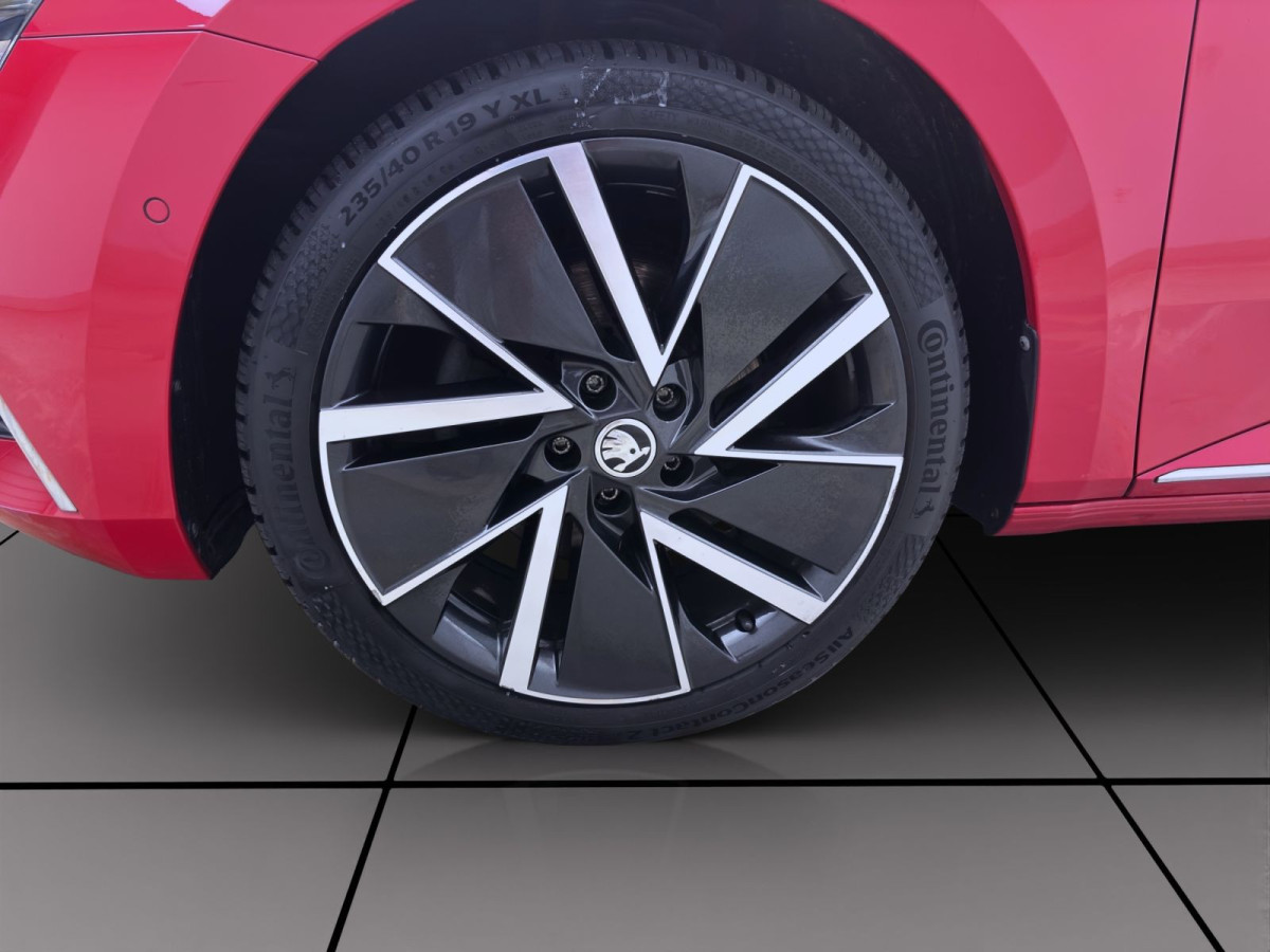 Thumb 8: Škoda Superb Combi 2.0 TSI DSG L&K PANO AHK NAVI CANTON