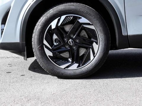 Ansicht 3 - Gebrauchtwagen Fahrzeug, Modell Qashqai der Marke Nissan von Verkäufer Moll Automobile GmbH & Co KG