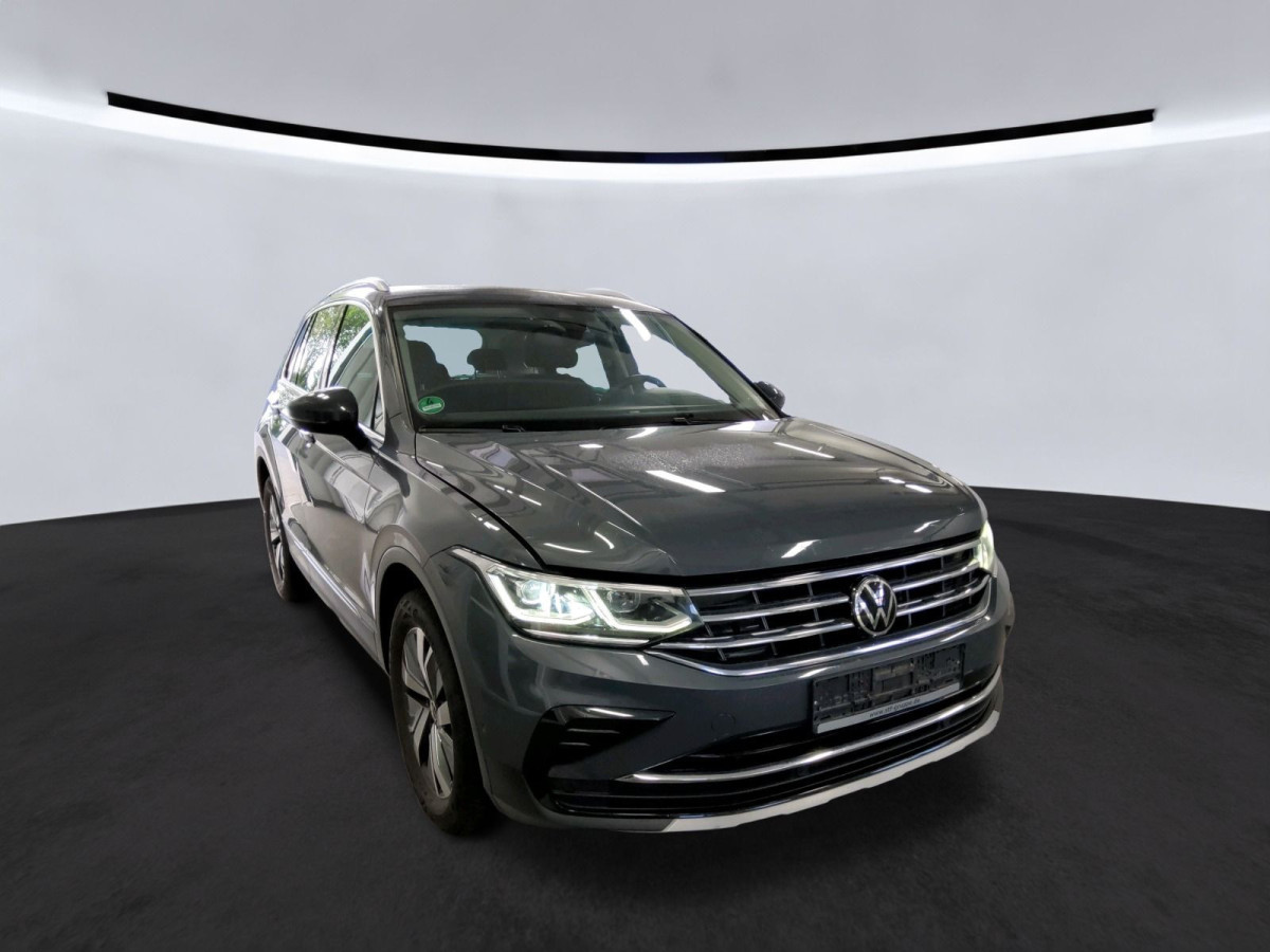 Thumb 2: Volkswagen Tiguan 1.4 TSI eHybrid DSG ELEGANCE PANO NAVI AHK KAMERA